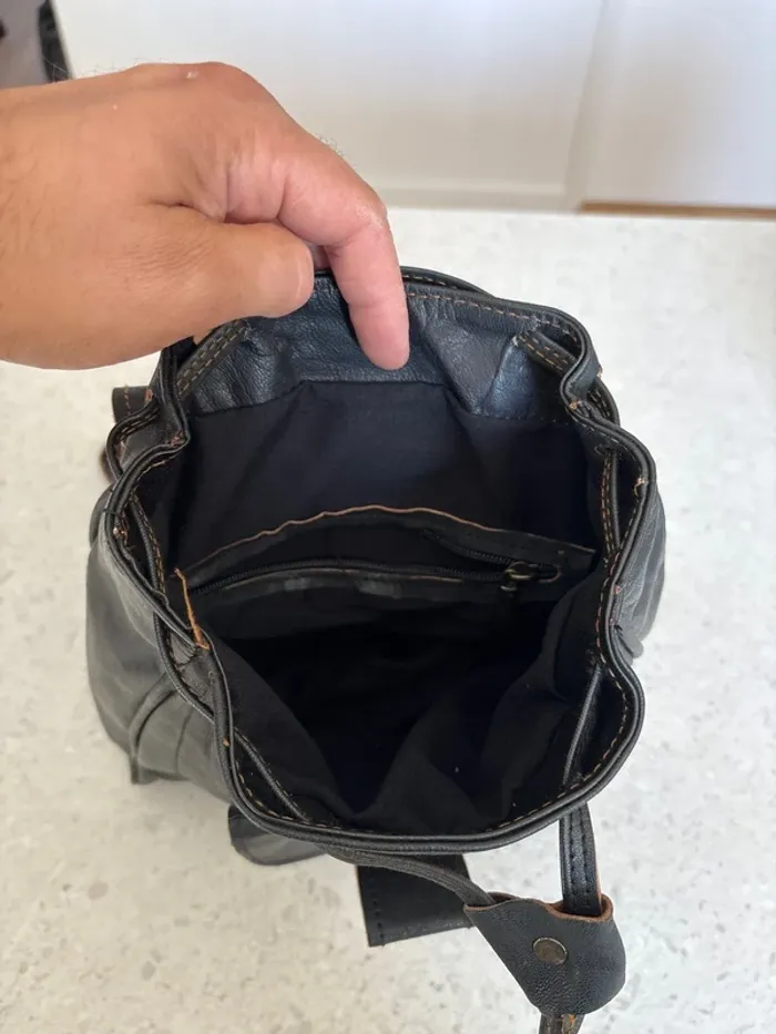 Petit sac à dos pour femme en cuir - photo numéro 6