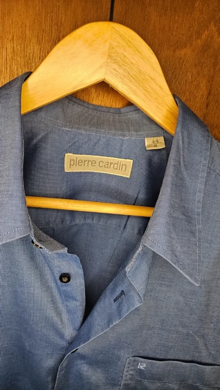 Chemise Pierre Cardin Taille 44 - photo numéro 2