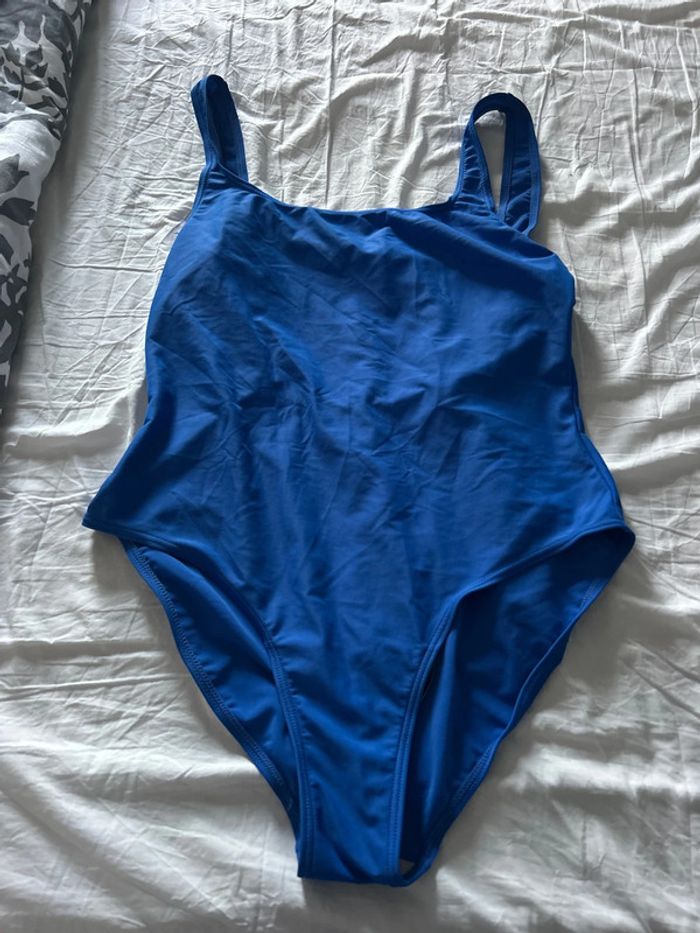 Maillot de bain bleu 48