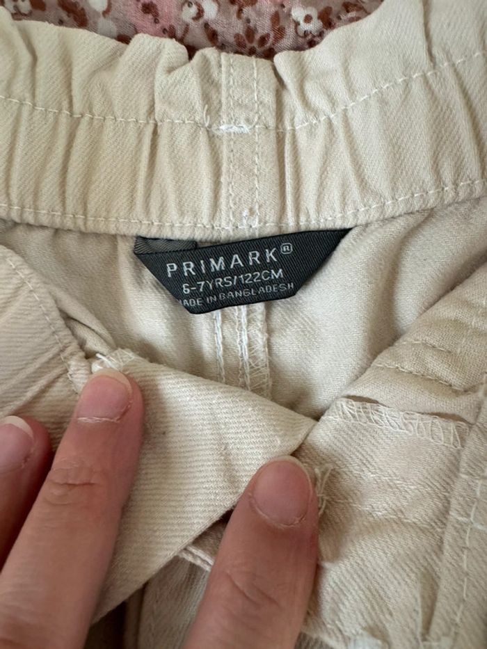 Pantalon primark 6/7ans tbe beige - photo numéro 4