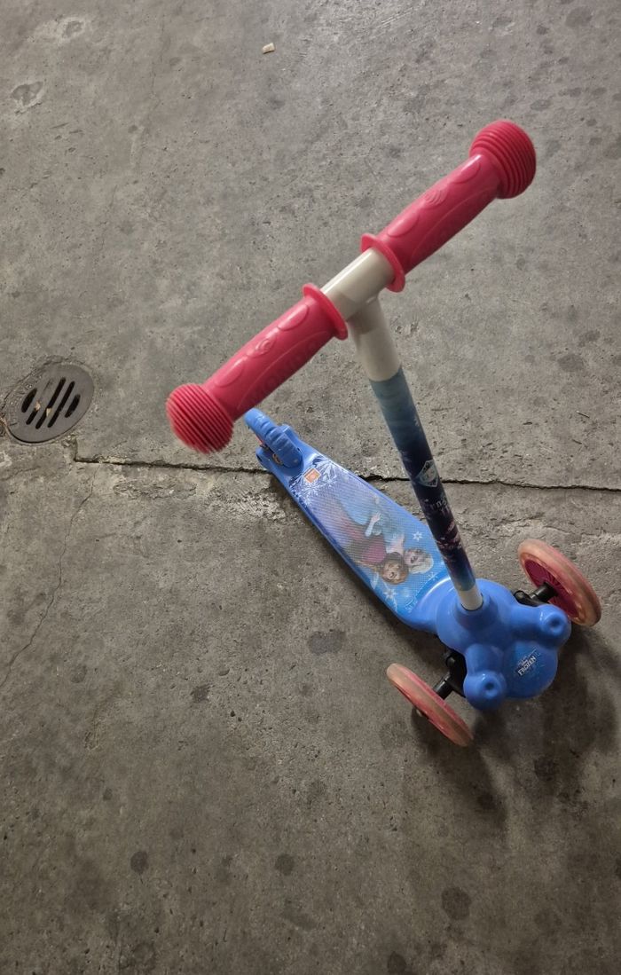 Trottinette enfant