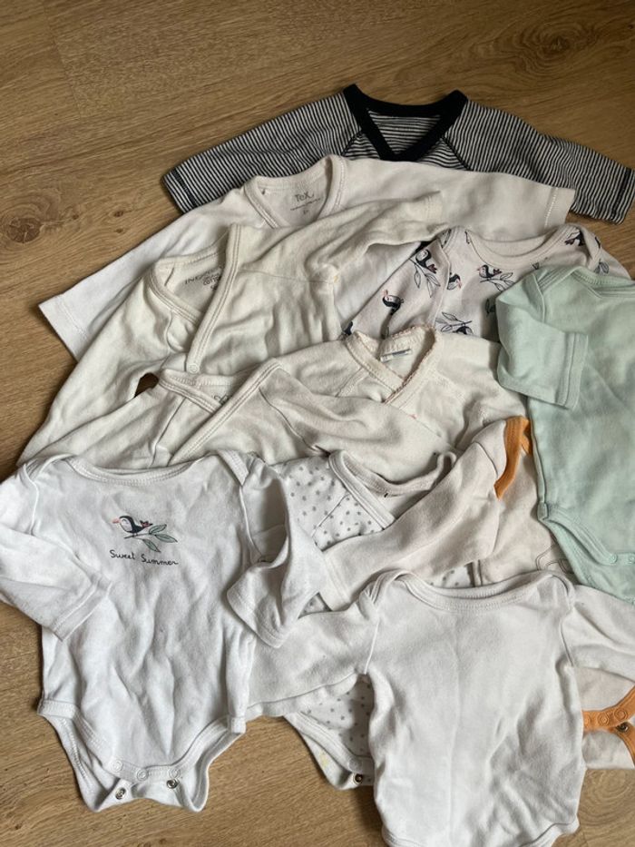 Lot de 11 bodies - photo numéro 2