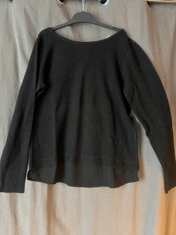 Pull noir