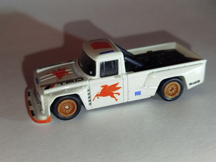 Hot Wheels Toyota Stout Drift Truck 2025 - photo numéro 4