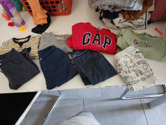 4 ensemble jogging 18 mois - photo numéro 1
