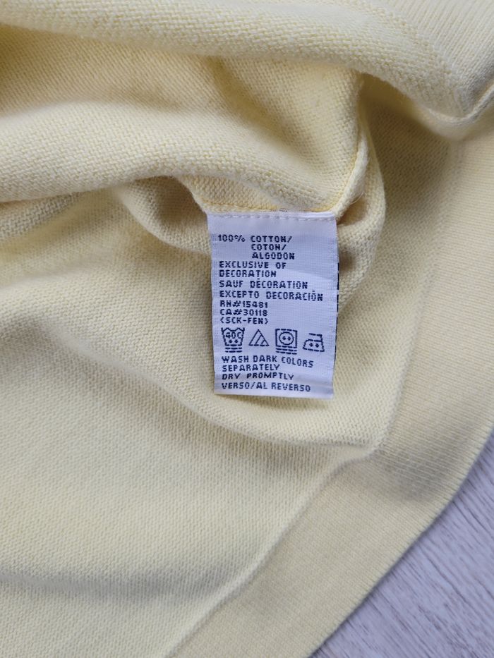 Pull  Tommy Hilfiger jaune – col V – taille M  – Très bon état - photo numéro 8