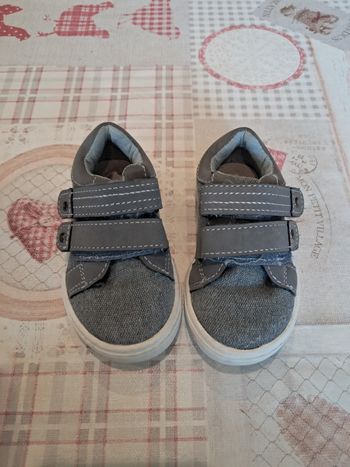 Chaussures basket de ville 21 neuves