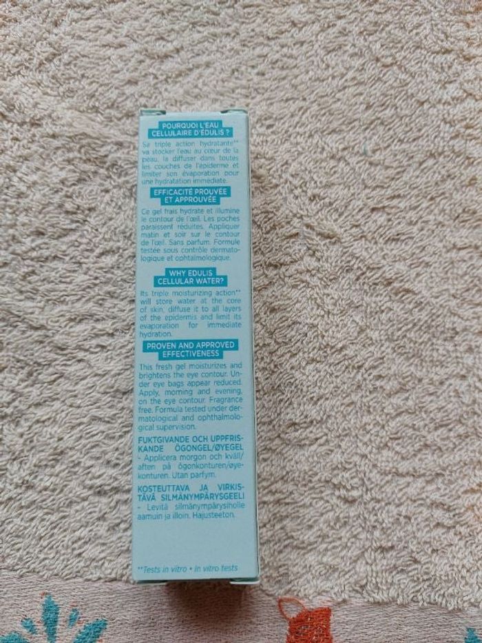 Soin regard Yves rocher