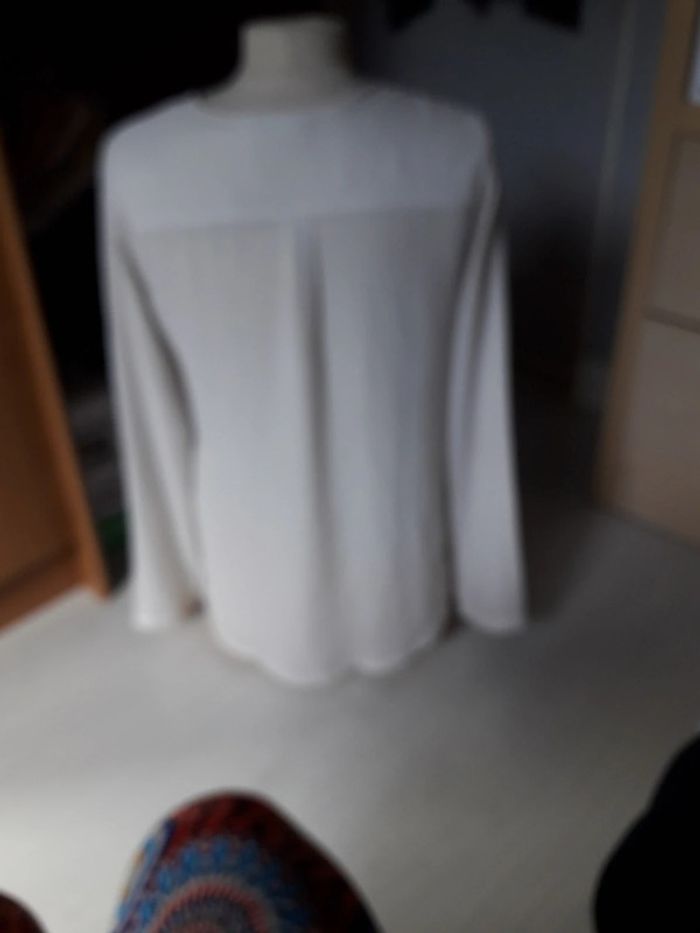 Haut blanc esmara - photo numéro 2