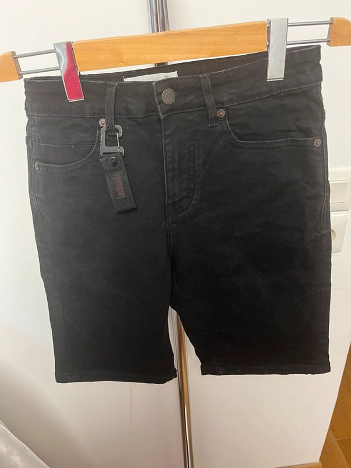 Bermuda slim Pull&Bear