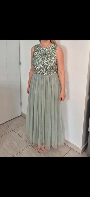 Robe demoiselle d'honneur vert sauge