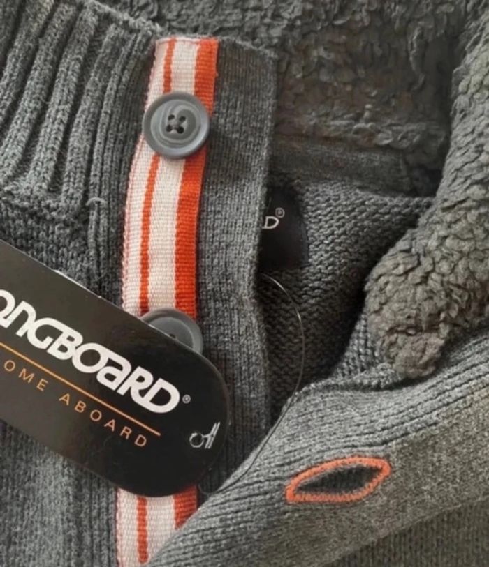 Pull col camionneur taille 16 ans de marque Longboard 16 ans Neuf - photo numéro 5