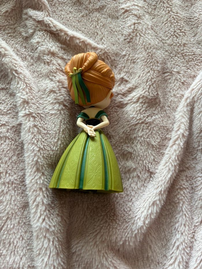 Figurine Anna Disney reine des neiges - photo numéro 2