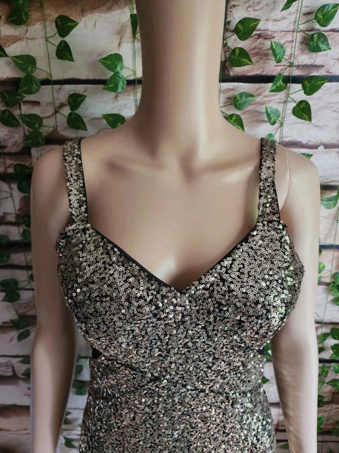 🌸Robe sequins dorés Taille Unique 🌸 - photo numéro 3