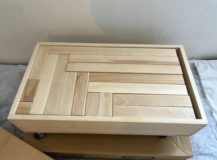 Chariot à roulettes avec 68 blocs de construction en bois HABA neuf dans son carton - photo numéro 2