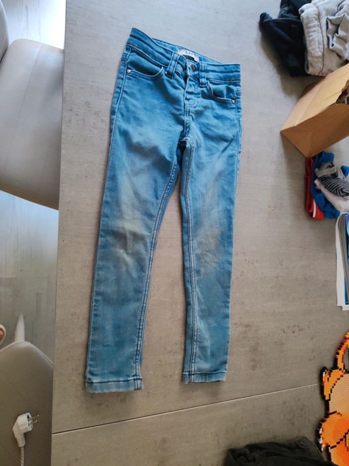 Jean taille 4 ans