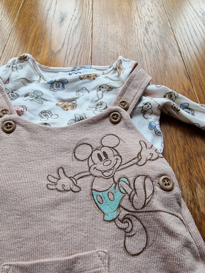 Salopette avec boddie mickey - photo numéro 2