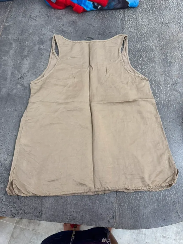 Débardeur / t shirt - photo numéro 2