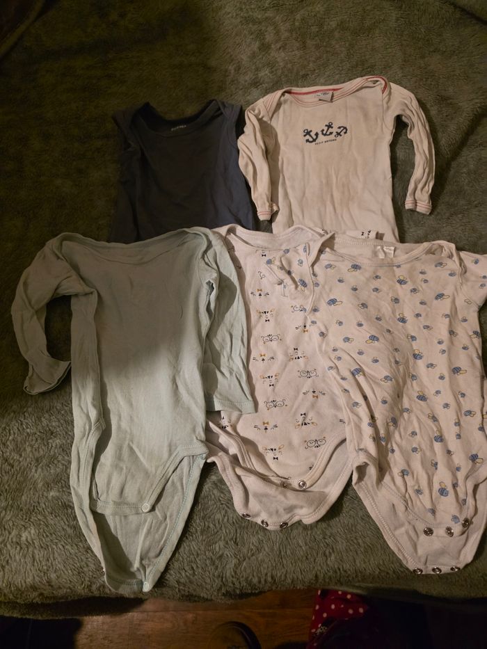 Vêtement garçon 9 mois - photo numéro 3