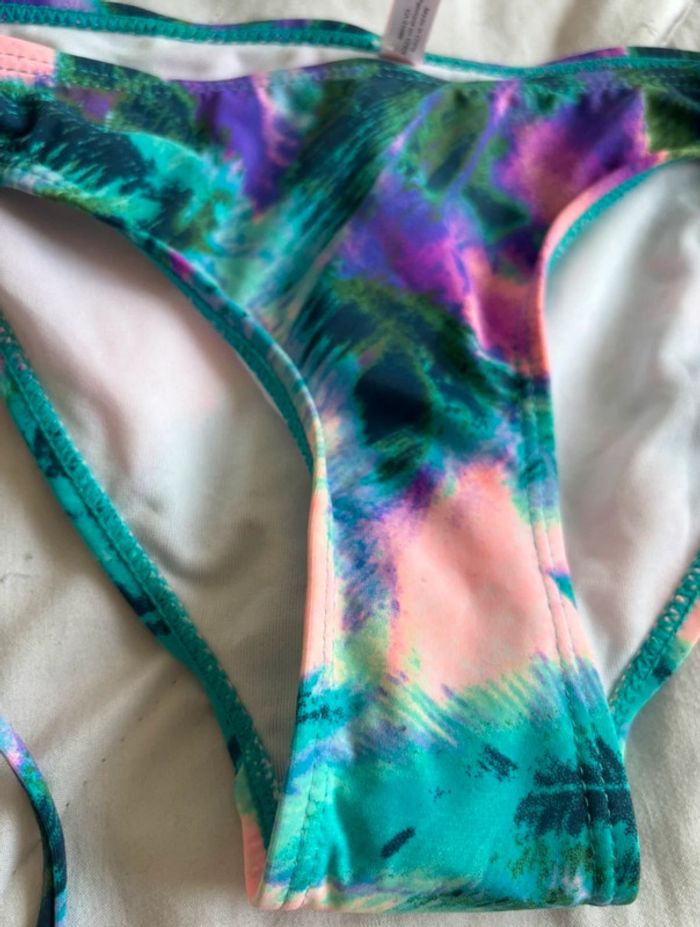 Bas de maillot de bain bikini multicolore motif feuillage Ardene taille XS/34 neuf - photo numéro 3