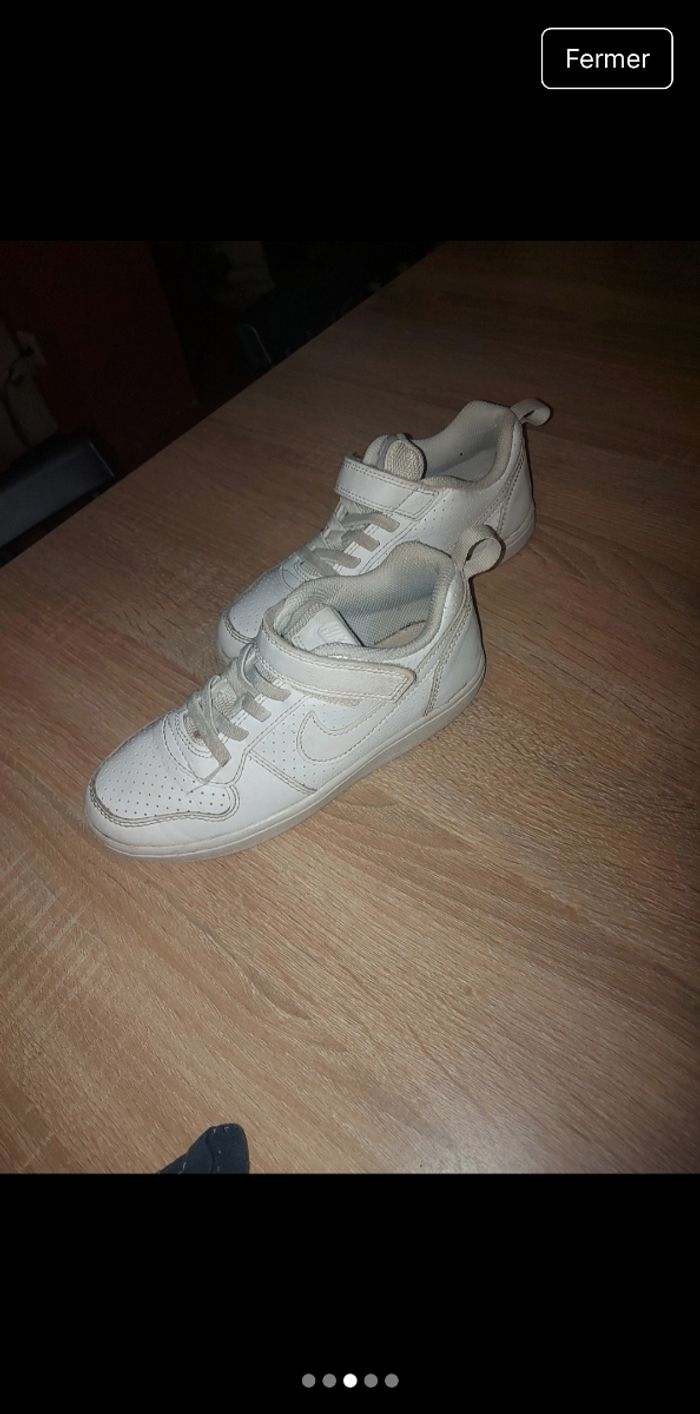 ​🤍 Baskets Nike Court Borough Low - Taille 30 🤍 - photo numéro 3