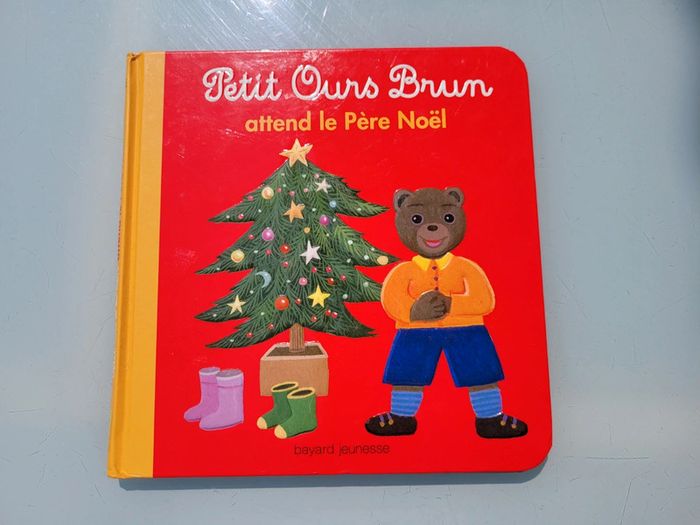 Petit Ours Brun 🎄 attend le Père-Noël 🎅 bayard jeunesse - photo numéro 2