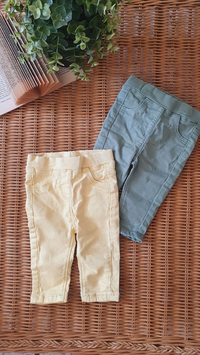 Pantalon 3 mois fille très bon état - photo numéro 8
