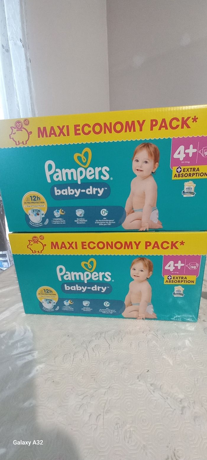 Couches pampers