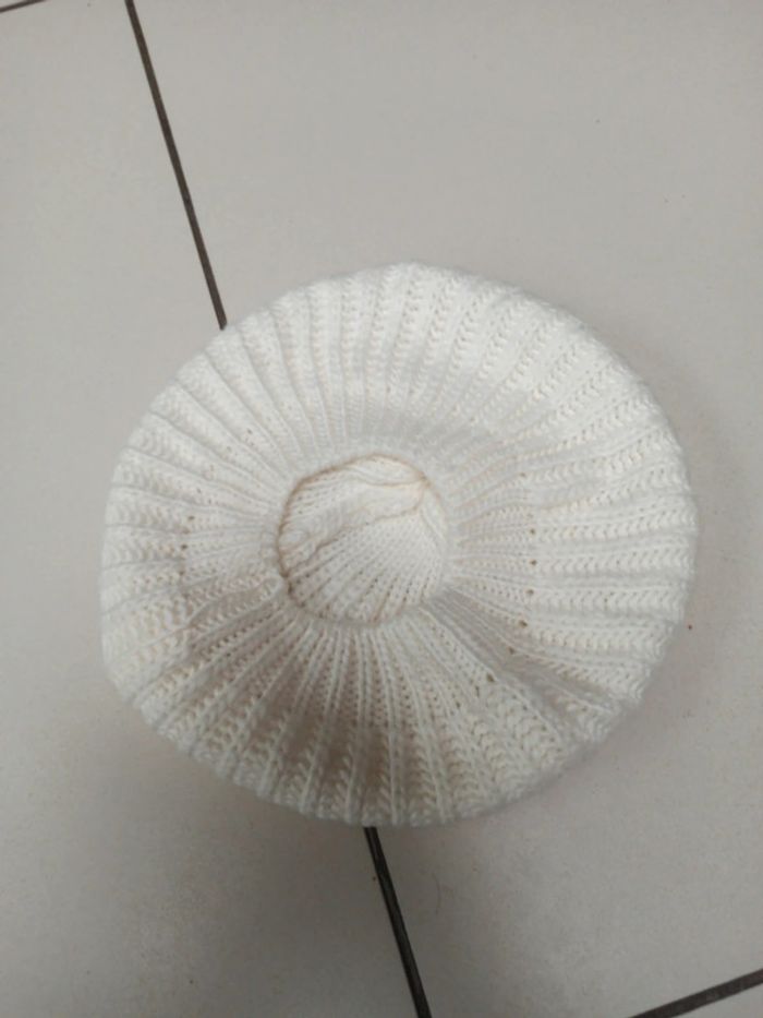 Bonnet en laine - photo numéro 2