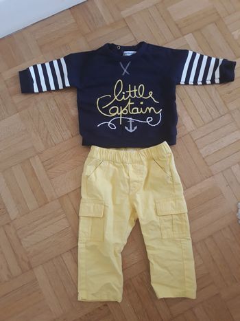 Joli petit ensemble vertbaudet