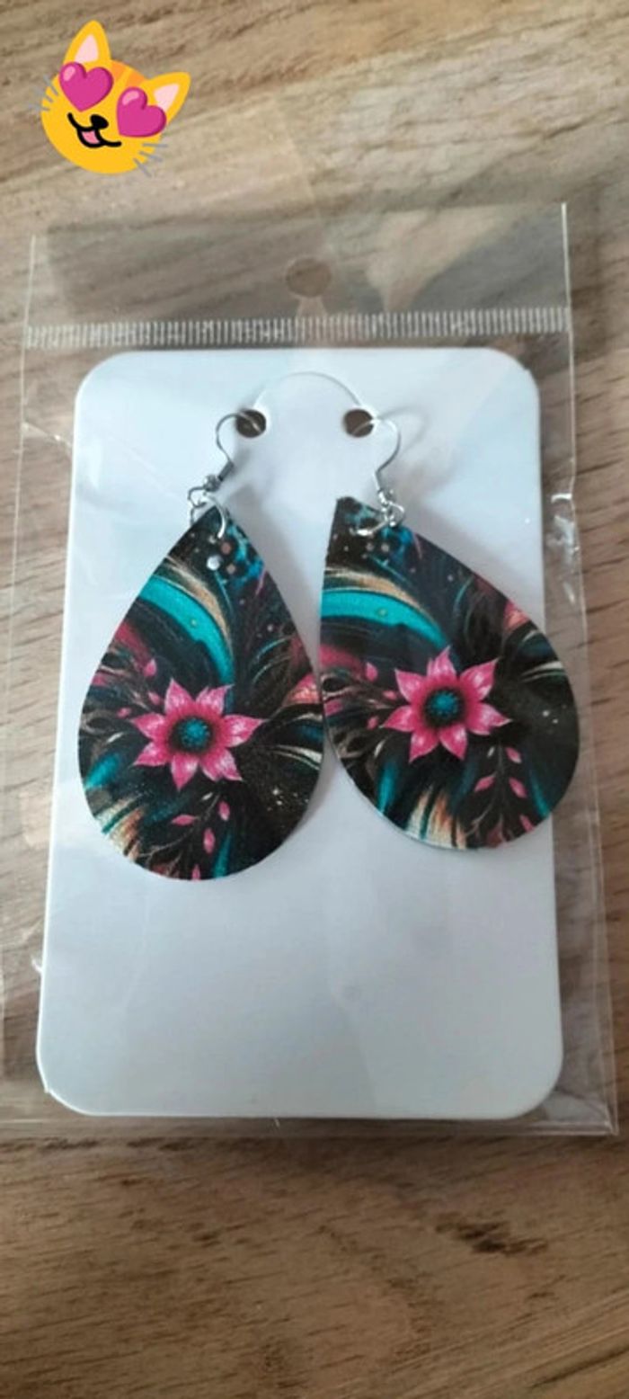 Boucle d'oreille - photo numéro 2