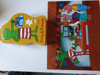 puzzle frog & friends