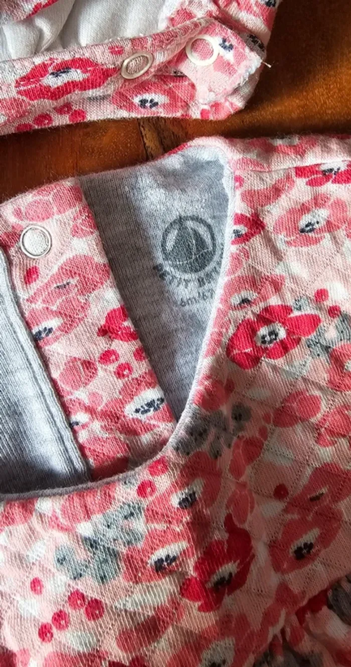 Ensemble Petit Bateau Taille 6 mois - photo numéro 4