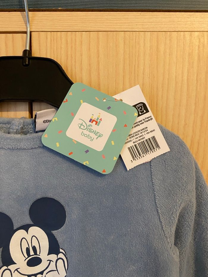 Pyjama Mickey neuf 18 mois - photo numéro 3
