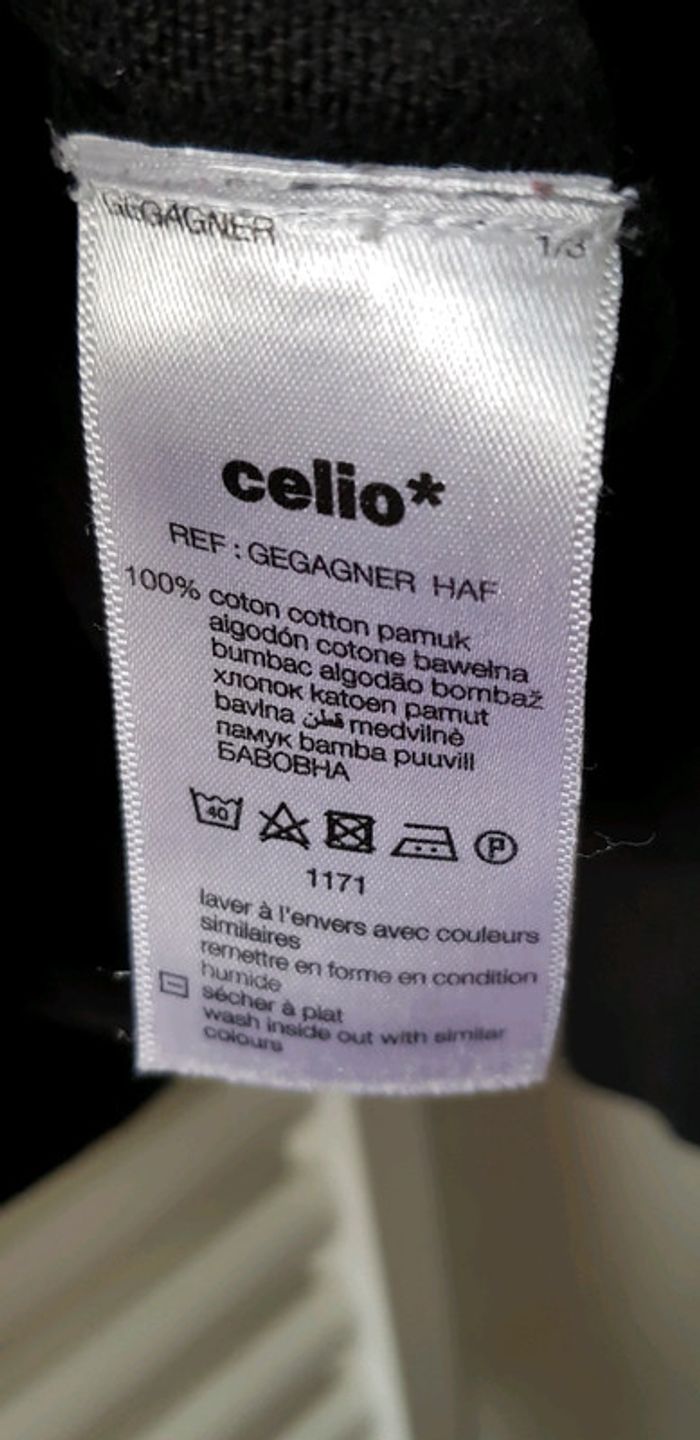 Pull celio col v taille XXl - photo numéro 2