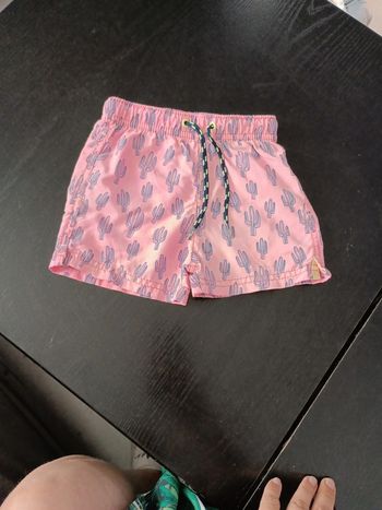 Maillot de bain tape à l'oeil 18 mois