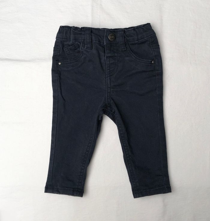 Ensemble t-shirt Obaïbi + pantalon Kiabi 6 mois - photo numéro 7
