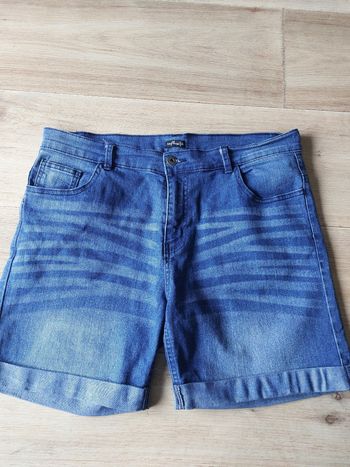 Short en jean taille 44 Influx
