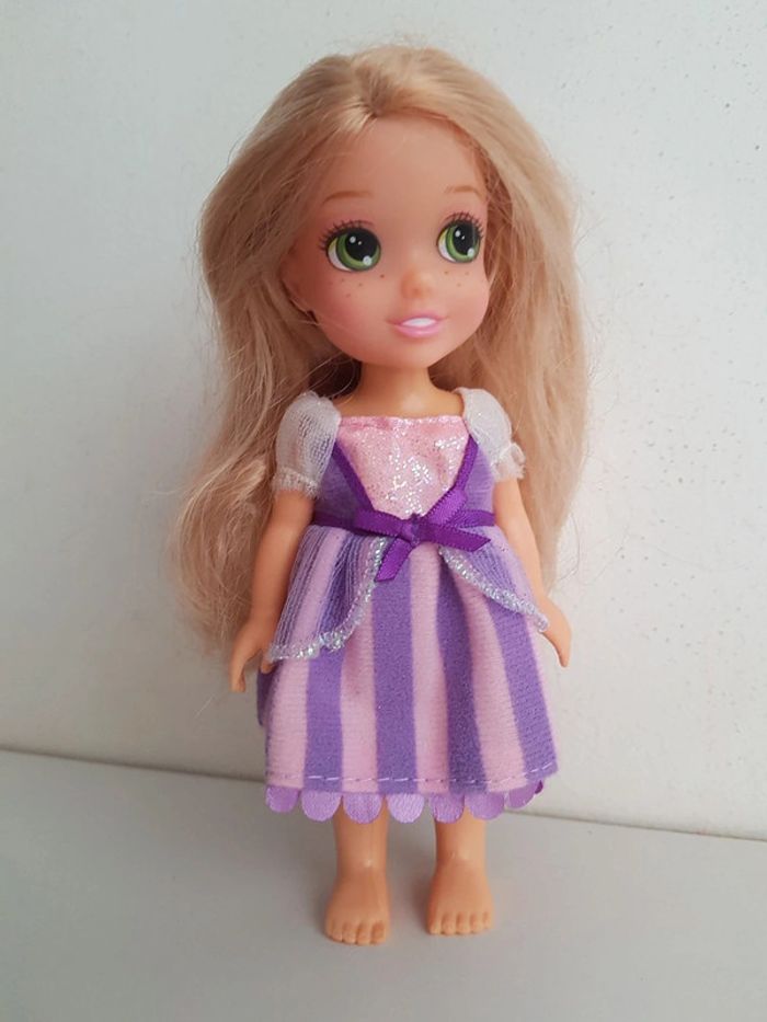 Mini Poupée Raiponce Disney - photo numéro 6