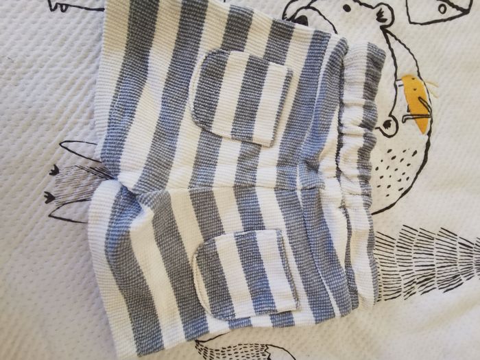 Short rayé - photo numéro 3