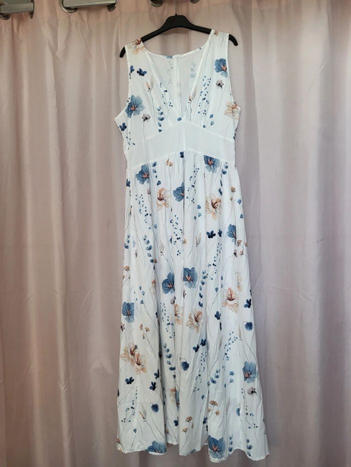 Robe xl - photo numéro 3