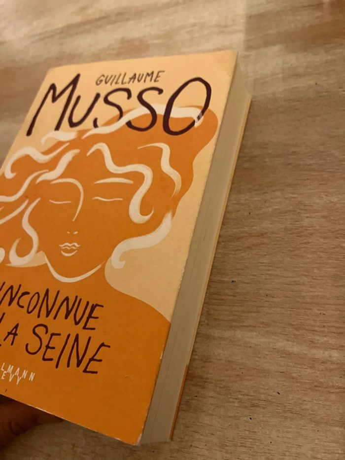 L’inconnue de la Seine - Guillaume Musso - photo numéro 4