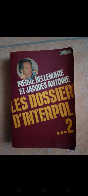 Les dossiers d'interpol