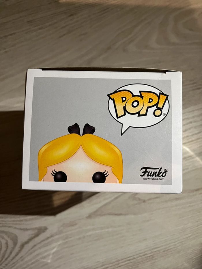Pop Alice au pays des merveilles Disney - photo numéro 5