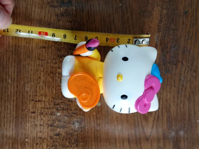 Hello Kitty peintre - photo numéro 5