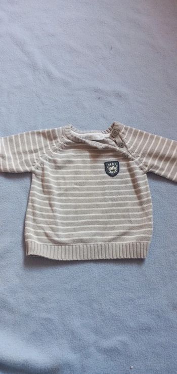 Pulls Gémo baby taille 18 mois