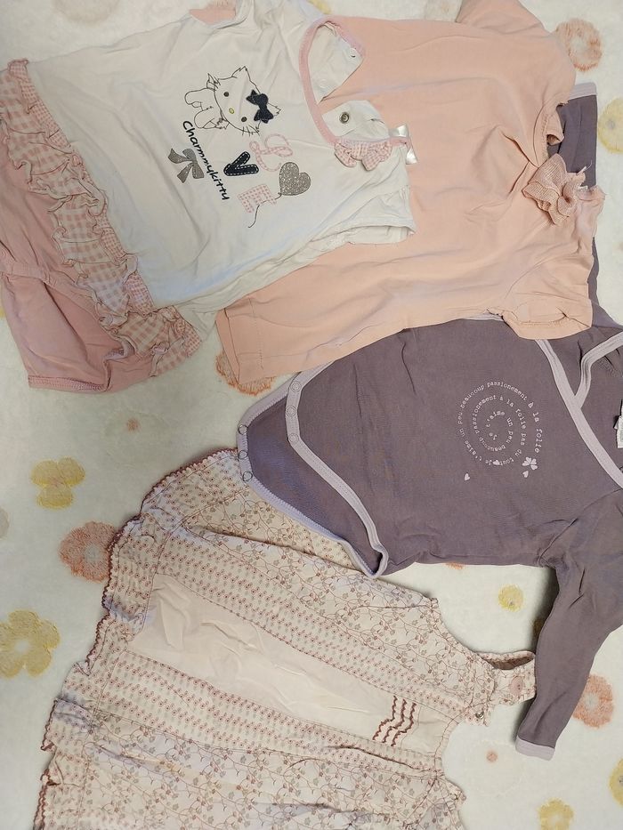 Lot habits fille printemps/ été 18 mois - photo numéro 3