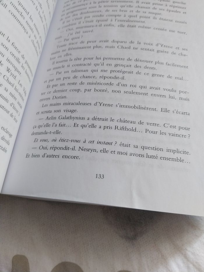 Roman Keleana tome 6 La Tour de l'Aube- Sarah J. Maas La Martinière - photo numéro 9