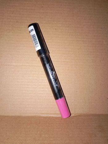 Jumbo lipstick Crayon a lèvres matte isabelle dupont MC09 JUL009