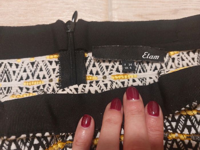 Petite jupe Etam / taille 34 - photo numéro 4